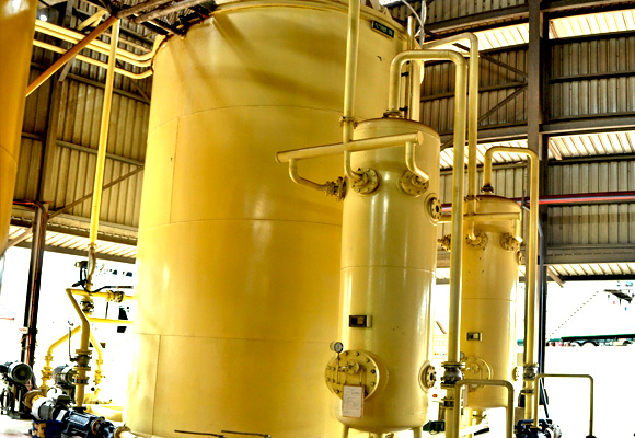 6. Склад для хранения масла из ядра пальмы и жмыха