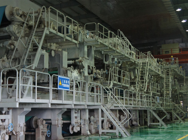 Линия по производству бумаги с айвори-ламинированным картоном