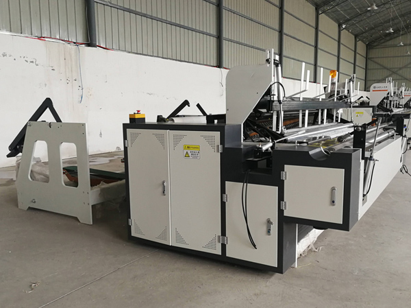 Запайщик туалетной бумаги